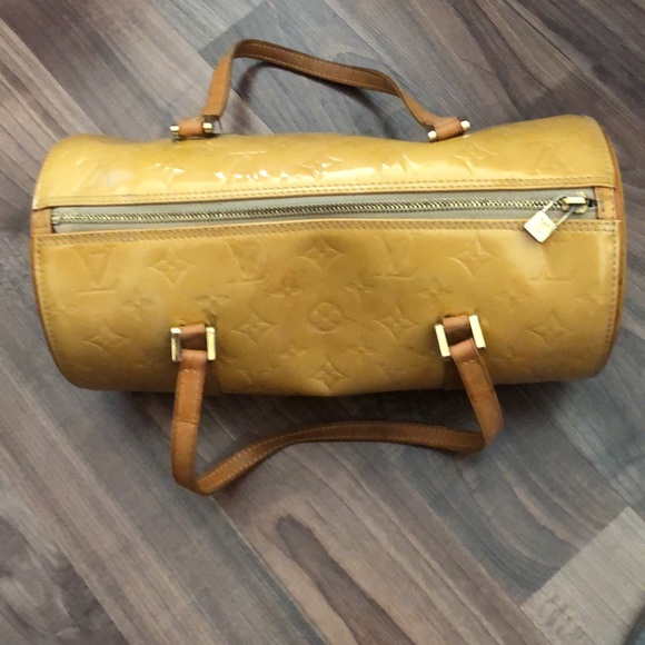 Authentic Louis Vuitton Bedford Bag Yellow Vernis Discounted from $700 - Picture 3 of 7